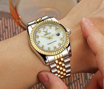 Muži sledovať Deerfun slávnej značky business gold diamond fashion kalendár luxusné nepremokavé quartz hodinky Relogio Masculino