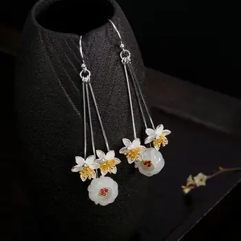 Nové Nové striebrom vykladané prírodné Hetian biela Chalcedony slivkové kvety Náušnice Čínskom štýle retro šarm dámske luxusné šperky