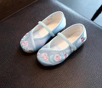 Roztomilý detský textílie ležérne topánky dievčatá vyšívané topánky 2020autumn dievčatá Čínsky štýl, ploché topánky zobraziť detské topánky