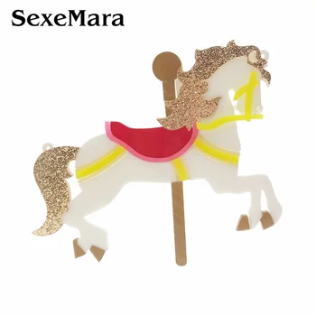SexeMara Veľké Akryl Kôň Zvierat Brošne Retiazky Na Ženy Veľké Živice Tvorivé Brošňa Odevné Doplnky Darček Šperky