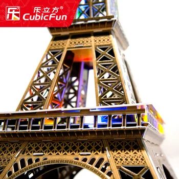3D Puzzle Parížskej Eiffelovej Veže DIY Hračka 84 Ks LED Osvetlenie Miniatúrne Papier Model Budovy Zostaviť Hra Vzdelávacie Hračky Dieťa Dary