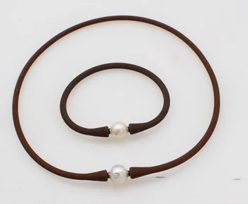 Sladkovodné perly v blízkosti kolo biely 10-11 mm a silikónový náramok, náhrdelník 40 cm 19 cm