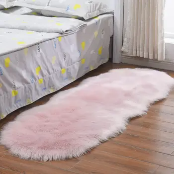 Imitácia vlnený koberec spálne dekorácie posteli koberec obývacia izba koberec nepravidelný plyšový koberec moderný minimalistický