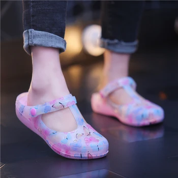 Letné Jelly Topánky Ploché Jednoduché Ženy Sandále Módnej Značky Bežné Papuče Žena Priedušná PVC Sandále Plus Veľkosť 2020 Nový Štýl