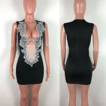 Lesk Výšivky Nášivka Celebrity Nočný Klub Party Šaty 2020 Ženy Hlboké V-neck bez Rukávov Elegantné Čierne Bodycon Šaty Župan