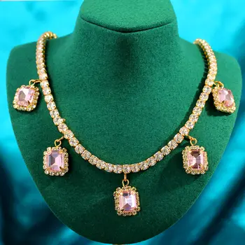 Caraquet Módne 5 Farebný Štvorec Crystal Prívesok Náhrdelník Žena Lesk Luxusné CZ Clavicle Reťazca Choker Náhrdelník Geometrie Šperky