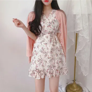 Kvetinový prehrabať party šaty žien v krku vestido biely obväz elegantné kórejský letné beach kvet blanco župan femme elbise sukienk