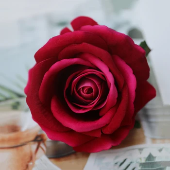 JAROWN Umelé Falošné Kvet Simulácia Vysoko Kvalitné Flanelové Ruže Kvet Hlavu Flores Svadobné Ruže Kytice DIY Domáce Dekorácie