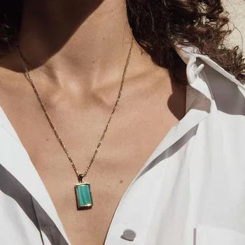 Námestie shell prívesok Figaro reťazca náhrdelník pre ženy pozlátené dlhý sveter náhrdelník módne čierne zelený kameň