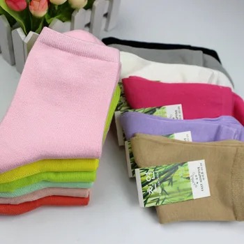 2020 Jeseň Zima Priedušnej Bavlny Podnikania Žien Ponožky Kvalitné Bambusové Vlákno Bežné Posádky Ženy Ponožky Mix Farieb
