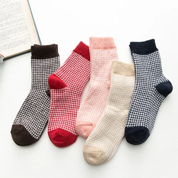 5Pairs/veľa Nových Witner Hrubé Teplé Vlny Ženy Ponožky Snehu Vzor Vintage Vianočné Ponožky Farebné Ponožky Darček Zdarma veľkosť YM7013