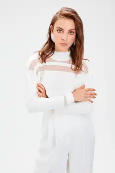 Trendyol ŽENY-Surové Bieleho Tylu Podrobné Knitwear Sveter TWOAW20FV0046