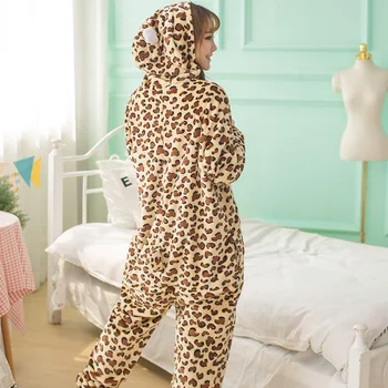Hot Predaj Zvierat Cartoon Pyžamo Dospelých Sexy Leopard S Kapucňou Zimné Sleepwear Ženy Domov Onesies Pár Jedného Kusu Cosplay Kostým