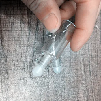 20pcs/veľa 5ML 10 ml Roll Na Prenosné transparentné Sklo Naplniteľné Parfum Fľašu Vyprázdniť Esenciálny Olej Prípade S Plastovou hlavicou