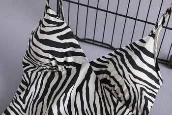 Ženské Sexy Tvaru Backless Špagety Popruh Nightdress Lete Faux Hodváb Nightgown Zebra Prekladané Sleepwear Bežné Nočné Šaty