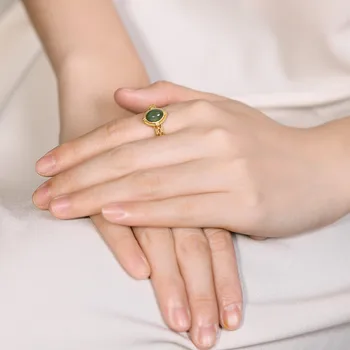 Uglyless Palác Štýl Jednoduché Luxusné Strieborné Prstene pre Ženy Oválne Green Jade Otvorené Prst Krúžky Reálne 925 Silver Retro Šaty, Šperky