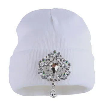 Nové módne ženy čiapky zimné klobúk bling crystal kvetinový luxusné čiapočku dievča bežné skullies veľkoobchod žena, zimné čiapky